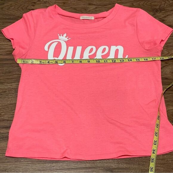 Occasion Queen Short Sleeve Tshirt Bright Coral Pink Size Large - Picture 3 of 7